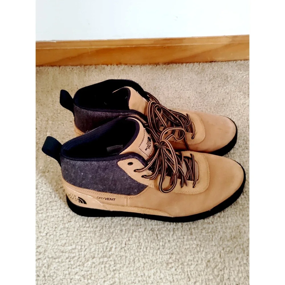 The North Face Berkeley IV DryVent Tan Grey Waterproof Sneaker‎ Boots Men's 10.5